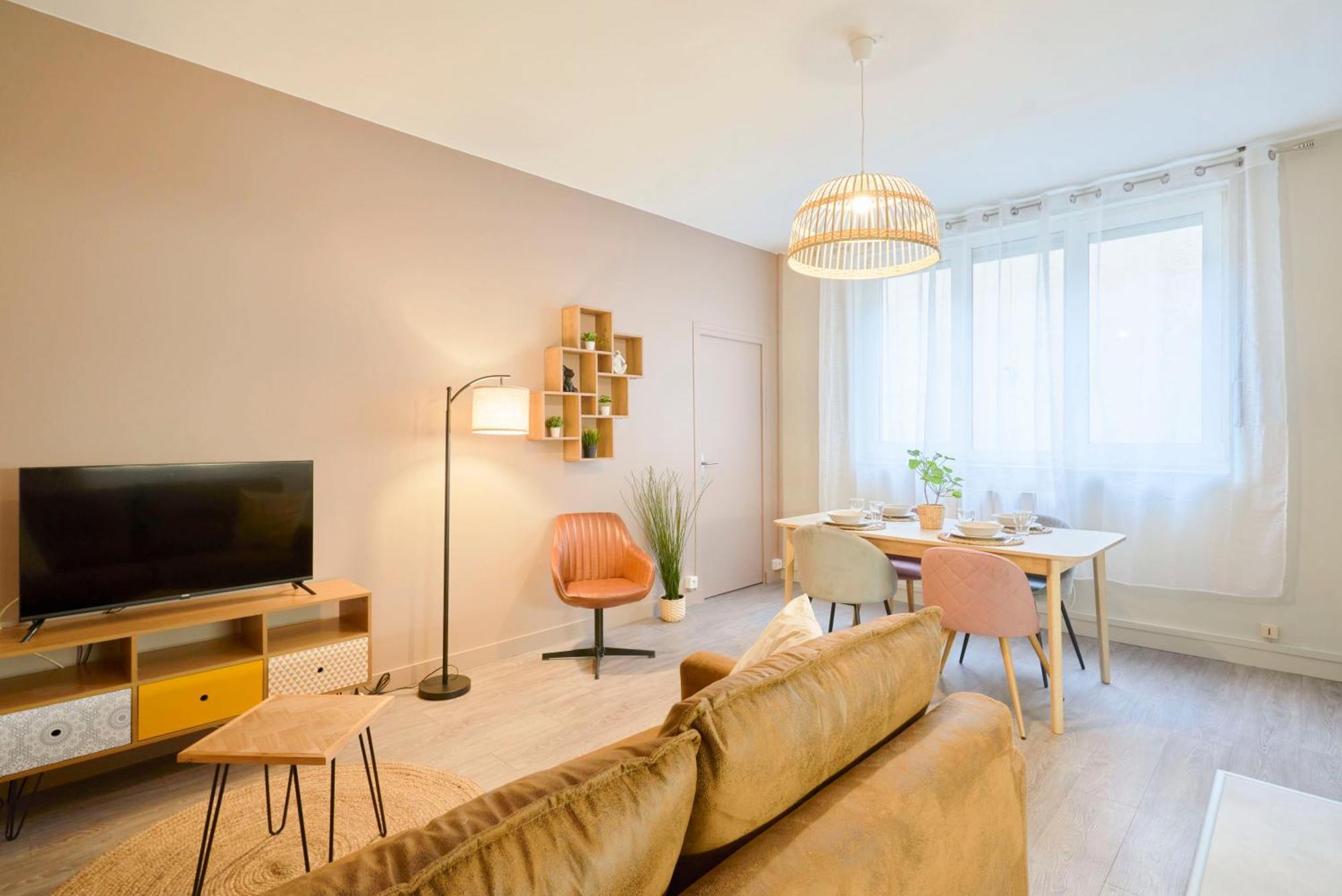 Locationstourcoing - Le 100 Apartment ภายนอก รูปภาพ