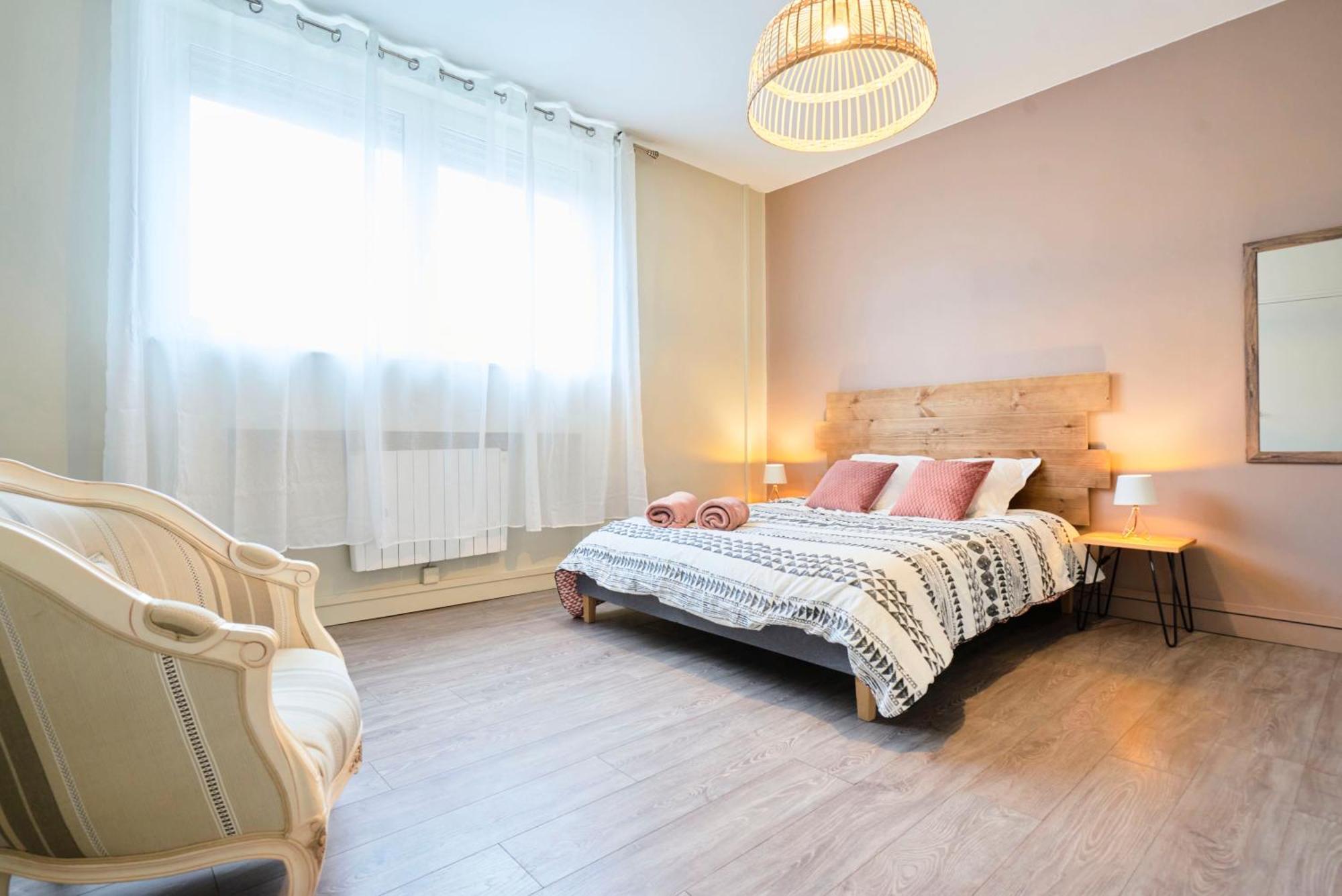 Locationstourcoing - Le 100 Apartment ภายนอก รูปภาพ